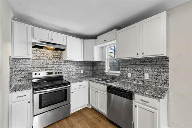 Building Photo - 1502 Kent Dr