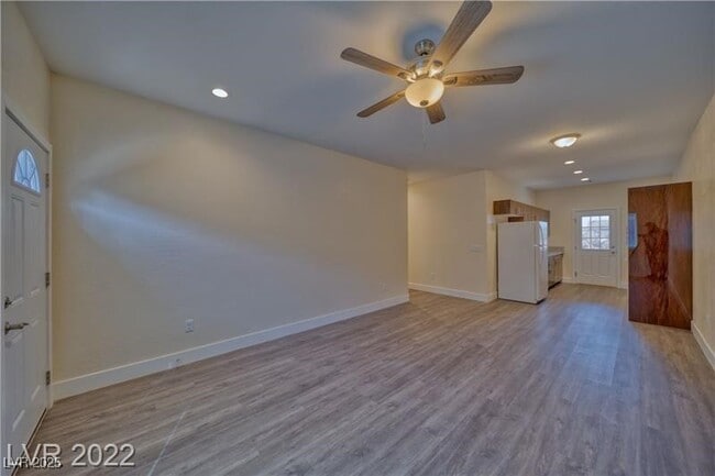 Building Photo - 1040 S Nail Crk Ct