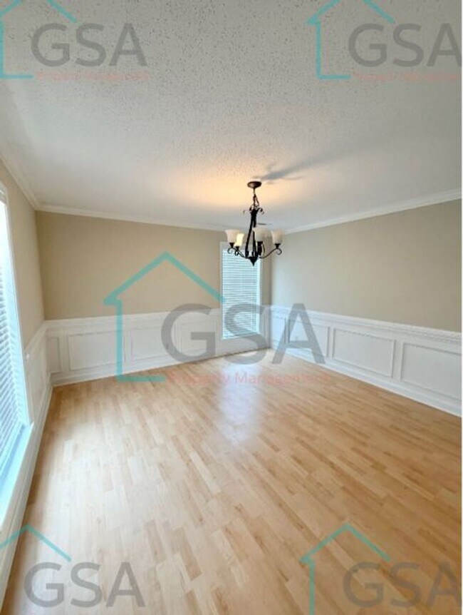 Building Photo - 225 Laurel Trace Cir