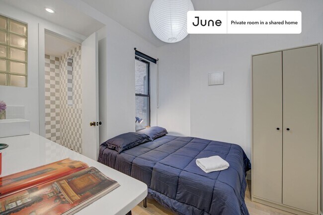 Building Photo - 400 Suydam St