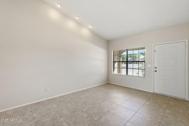 Building Photo - 16264 N 66th St