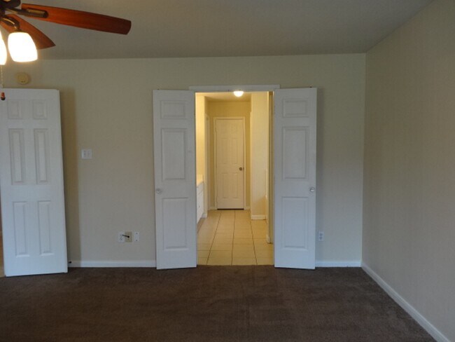 Building Photo - 22949 Cayman Estate