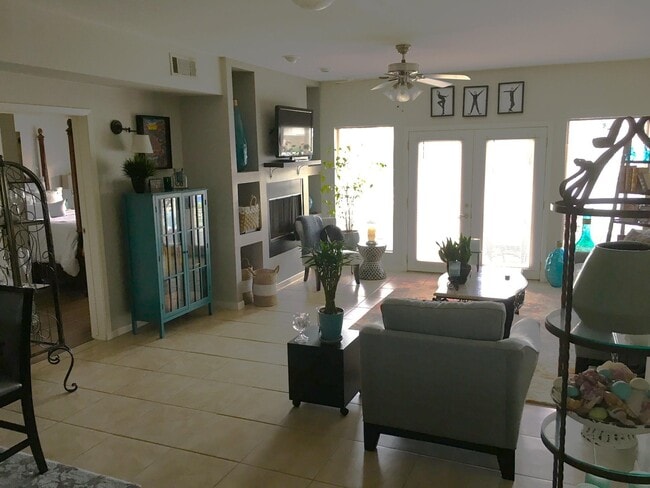 Building Photo - 4747 E NASA Pkwy