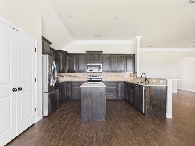 Building Photo - 4806 Falcon Crest Blvd