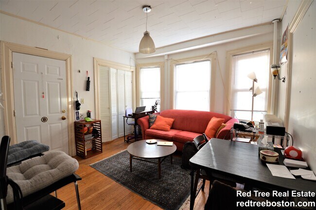 Building Photo - 100 St Mary's St