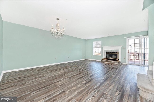 Building Photo - 7130 Oberlin Cir