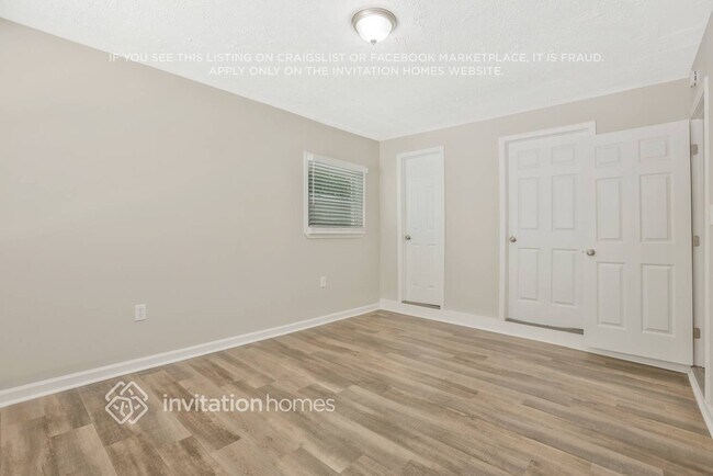 Building Photo - 1721 Flintwood Dr SE
