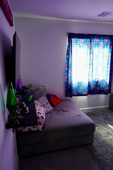 Building Photo - 131 Barringswell Ave