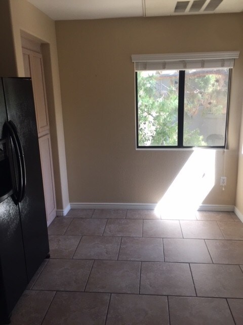 Kitchen - 15050 N Thompson Peak Pkwy