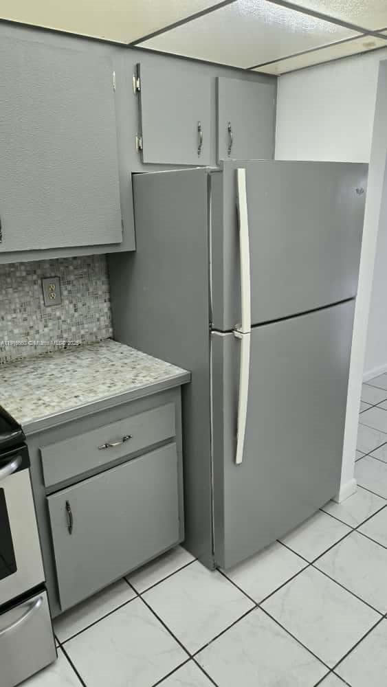 Building Photo - 13707 Kendale Lakes Cir