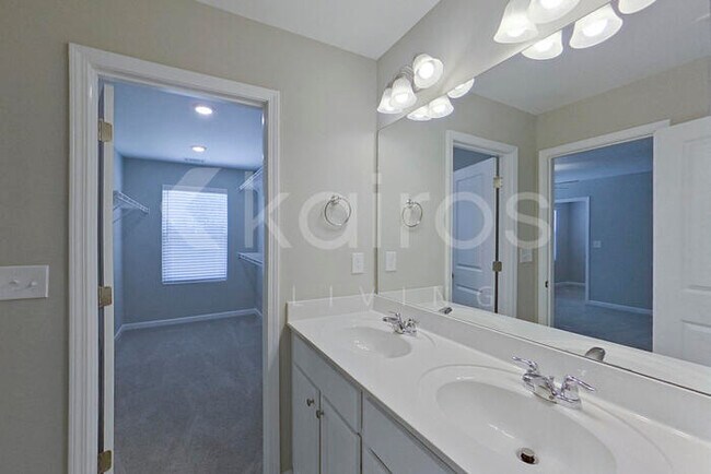 Building Photo - 155 Williams Ln