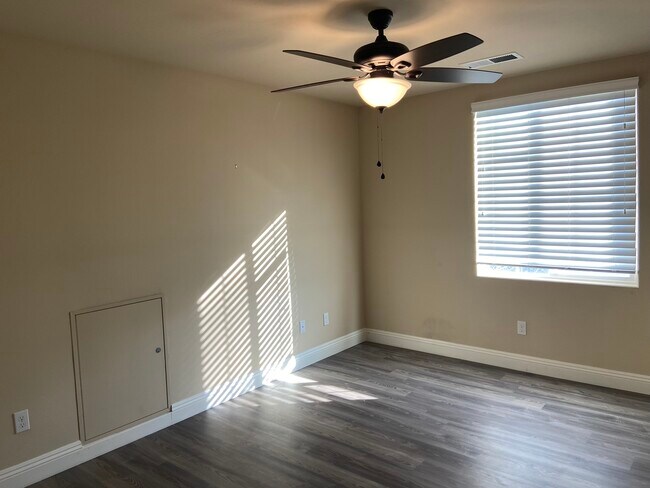 Building Photo - 8316 Prentice Hall Dr