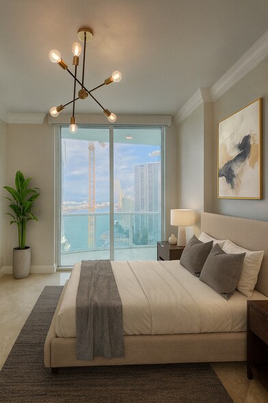 Building Photo - 31 SE 5th St