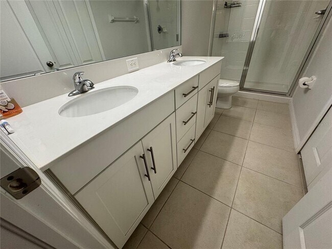 Building Photo - 5146 Bay Isle Cir