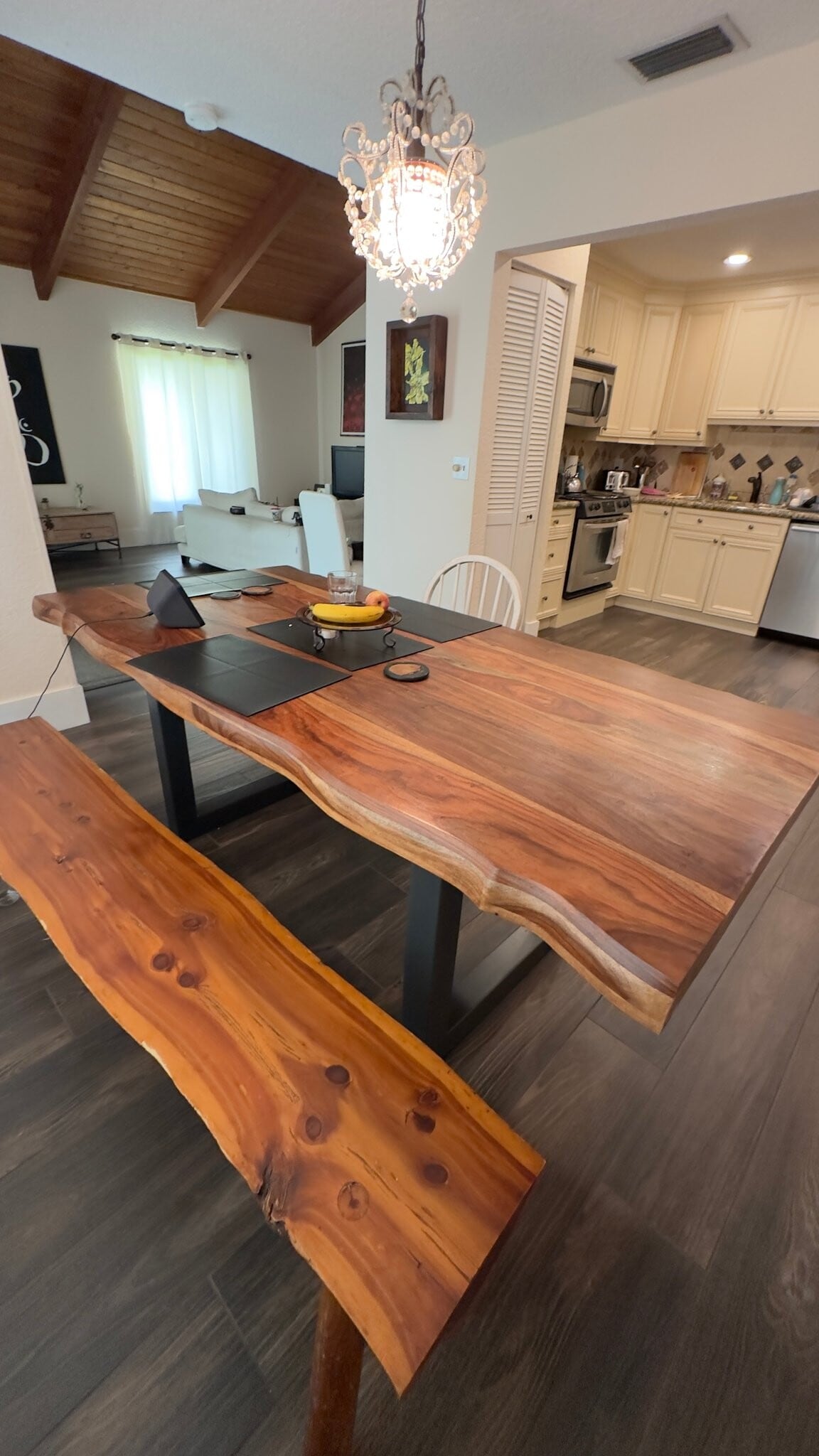 Building Photo - 3620 W Bell Dr