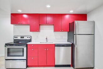 Building Photo - Charter House