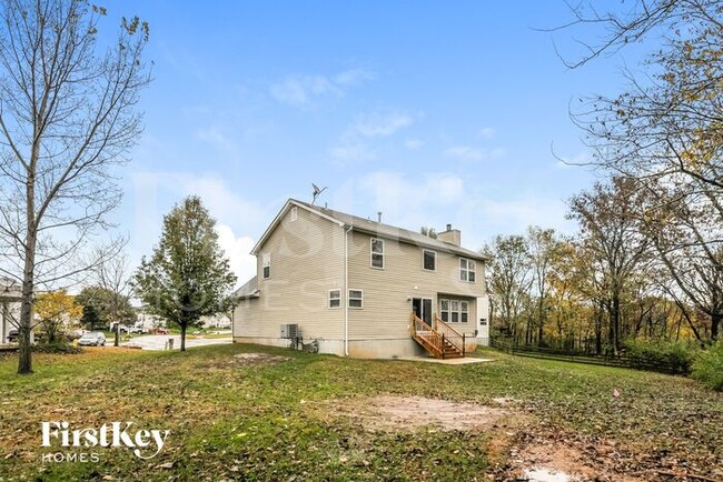 Building Photo - 63 Split Rail Ct