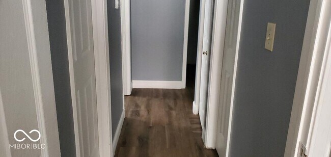 Building Photo - 10509 Sedgegrass Dr