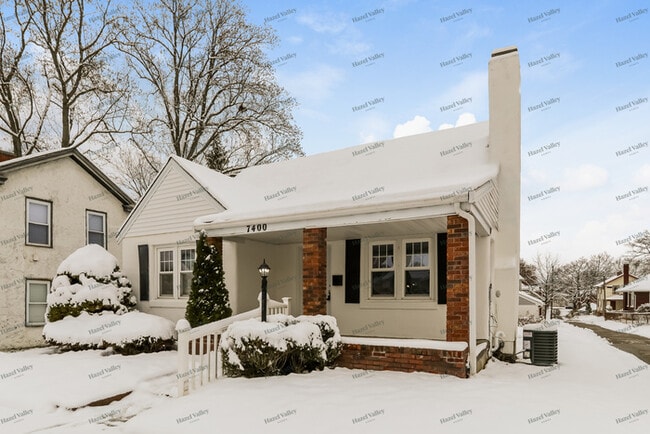 Building Photo - 7400 Hickman St