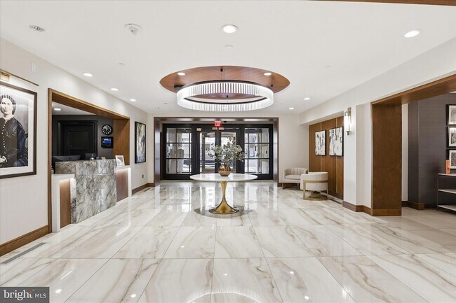 Building Photo - 631 D St NW