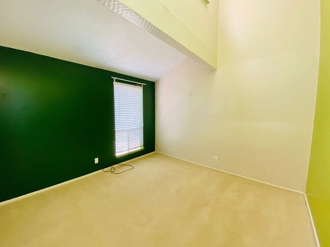 Building Photo - {13042} Contemporary in Lenexa + Fenced Ya...