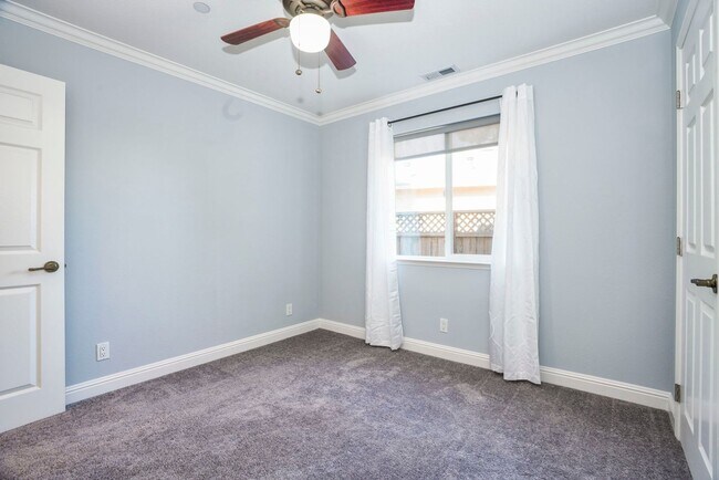 Building Photo - 3BR/1BA North Shoreview Home with Yard & Redwood Deck | Pet Friendly | Near Caltrain | YouTube Tour