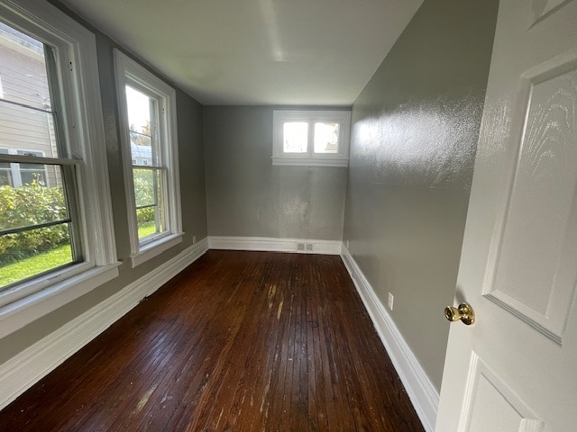 Building Photo - 617 Portage Ave