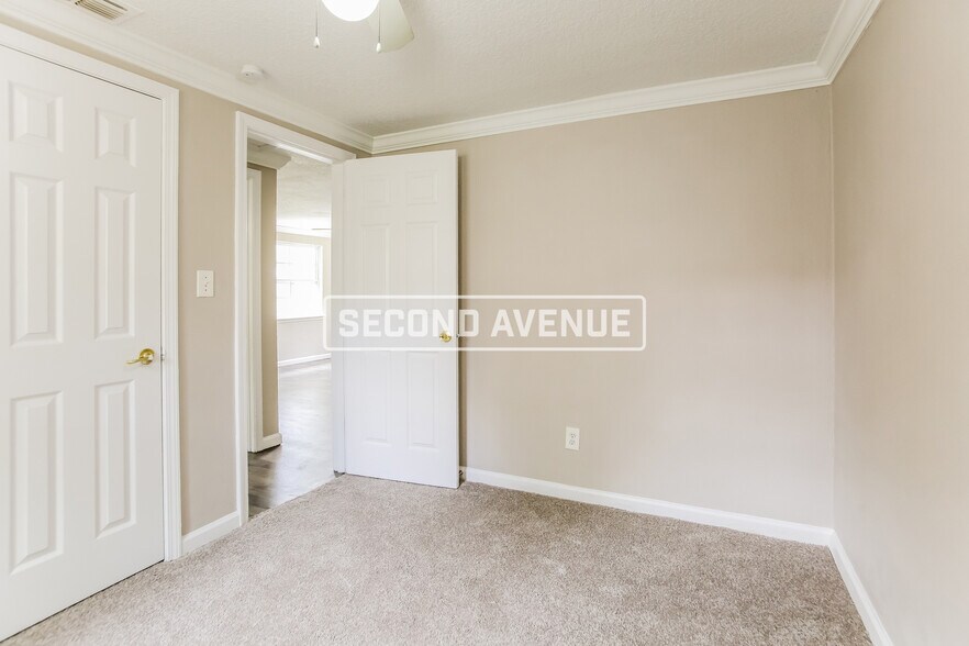Building Photo - 9159 4th Ave