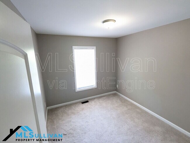 Building Photo - 1315 Hill St