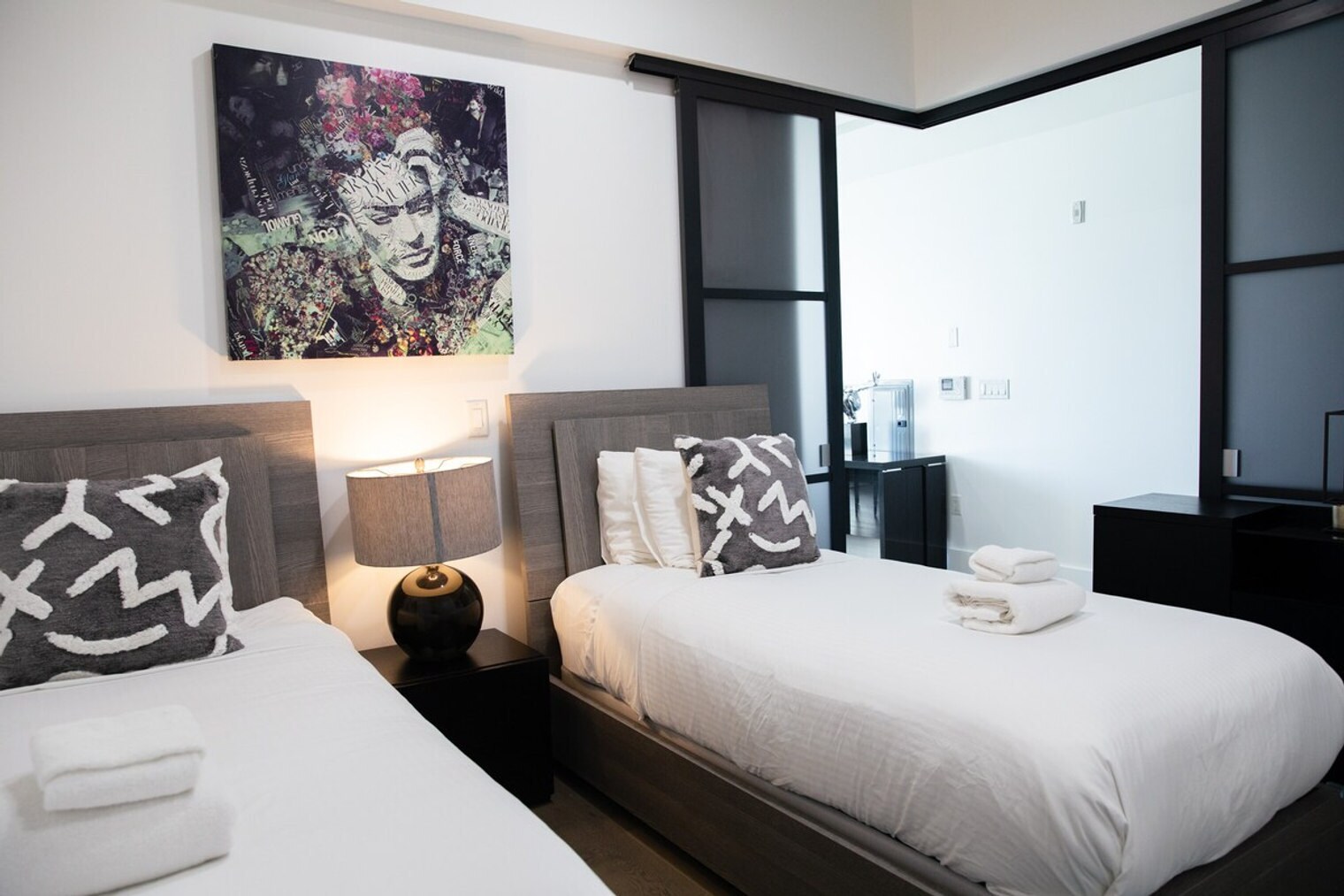 Building Photo - 1414 Grand St