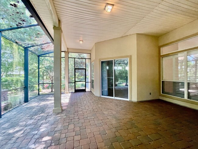 Building Photo - 614 Santa Maria Dr