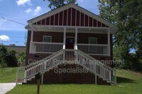 Building Photo - 5111 Spalding Ave