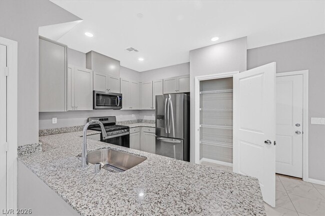 Building Photo - 3297 Pergusa Dr