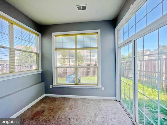 Building Photo - 8118 Rainwater Cir