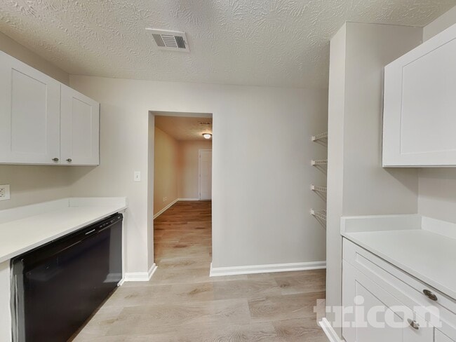 Building Photo - 2797 Priscilla Way