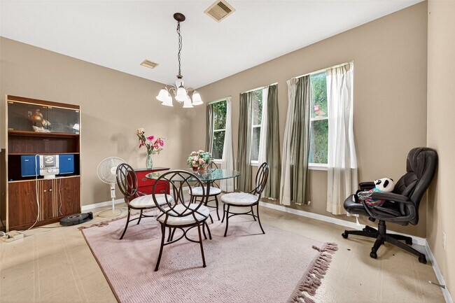 Building Photo - 14744 Branchwest Dr