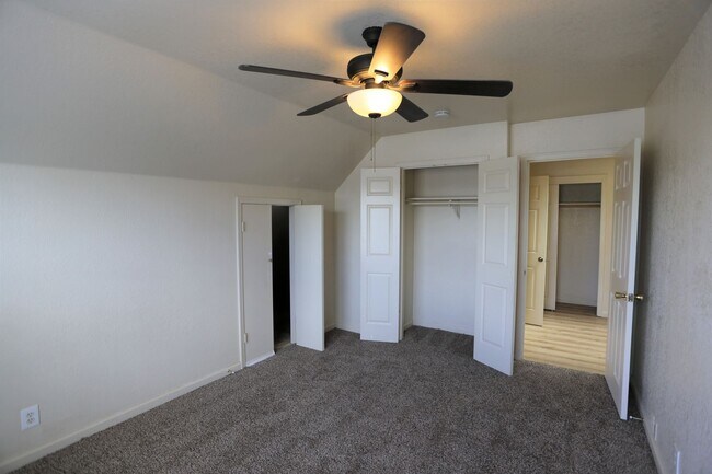 Building Photo - Beautiful home in Patterson