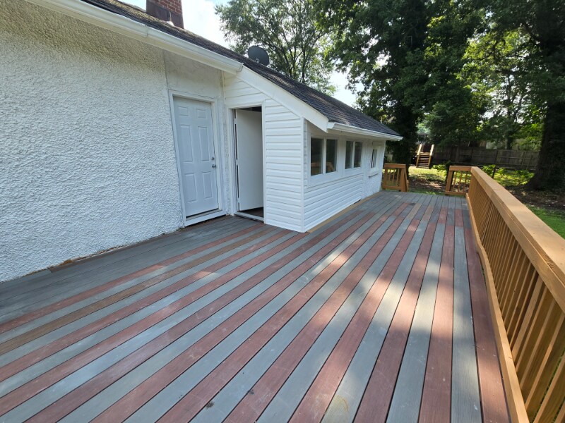 Building Photo - 2513 Haden Ave