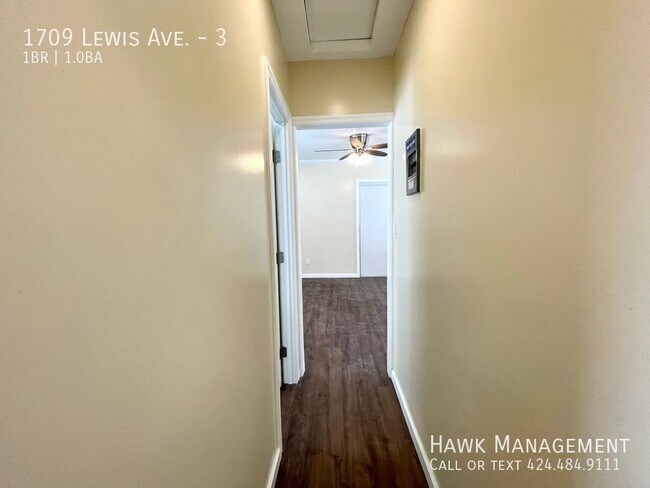 Building Photo - 1709 Lewis Ave