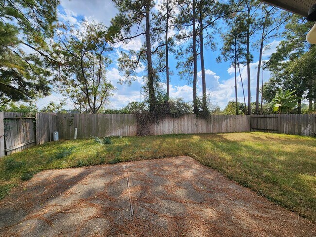 Building Photo - 15135 Heron Meadow Ln