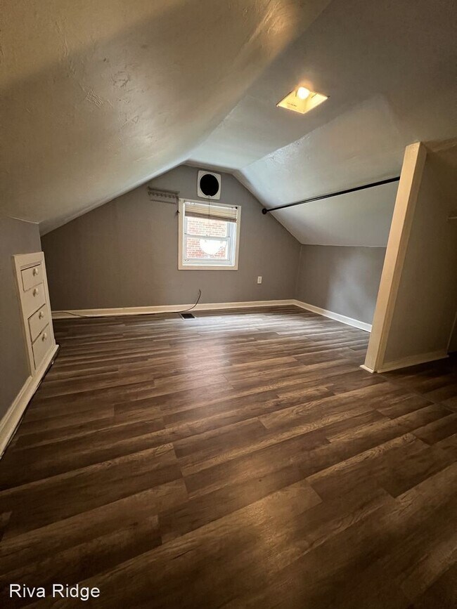 Building Photo - 3 br, 2 bath House - 2901 Leola Avenue