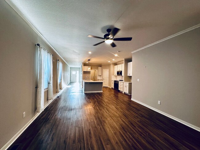 Building Photo - {1095} Modern Townhome Available Immediate...