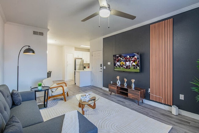 Building Photo - 7455 N 95th Ave