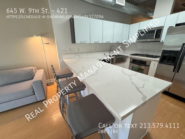 Building Photo - Studio Condo in the Heart of Downtown Los ...