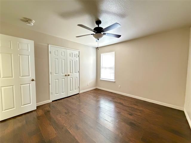 Building Photo - 5408 Dove Dr