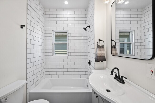 Bathroom (1) - 129 Banta Ave