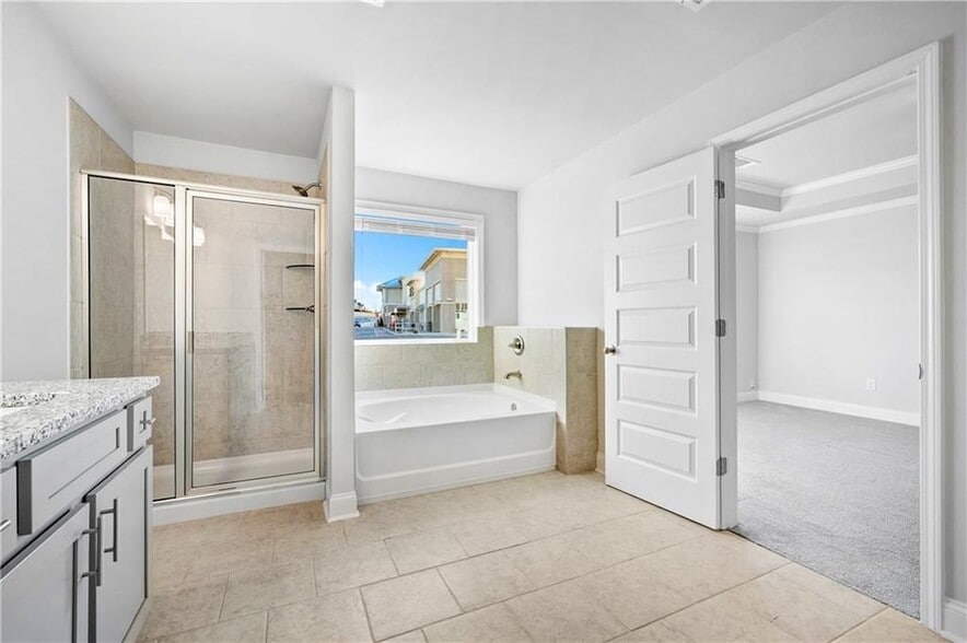 Building Photo - 3831 Brookburn Pk