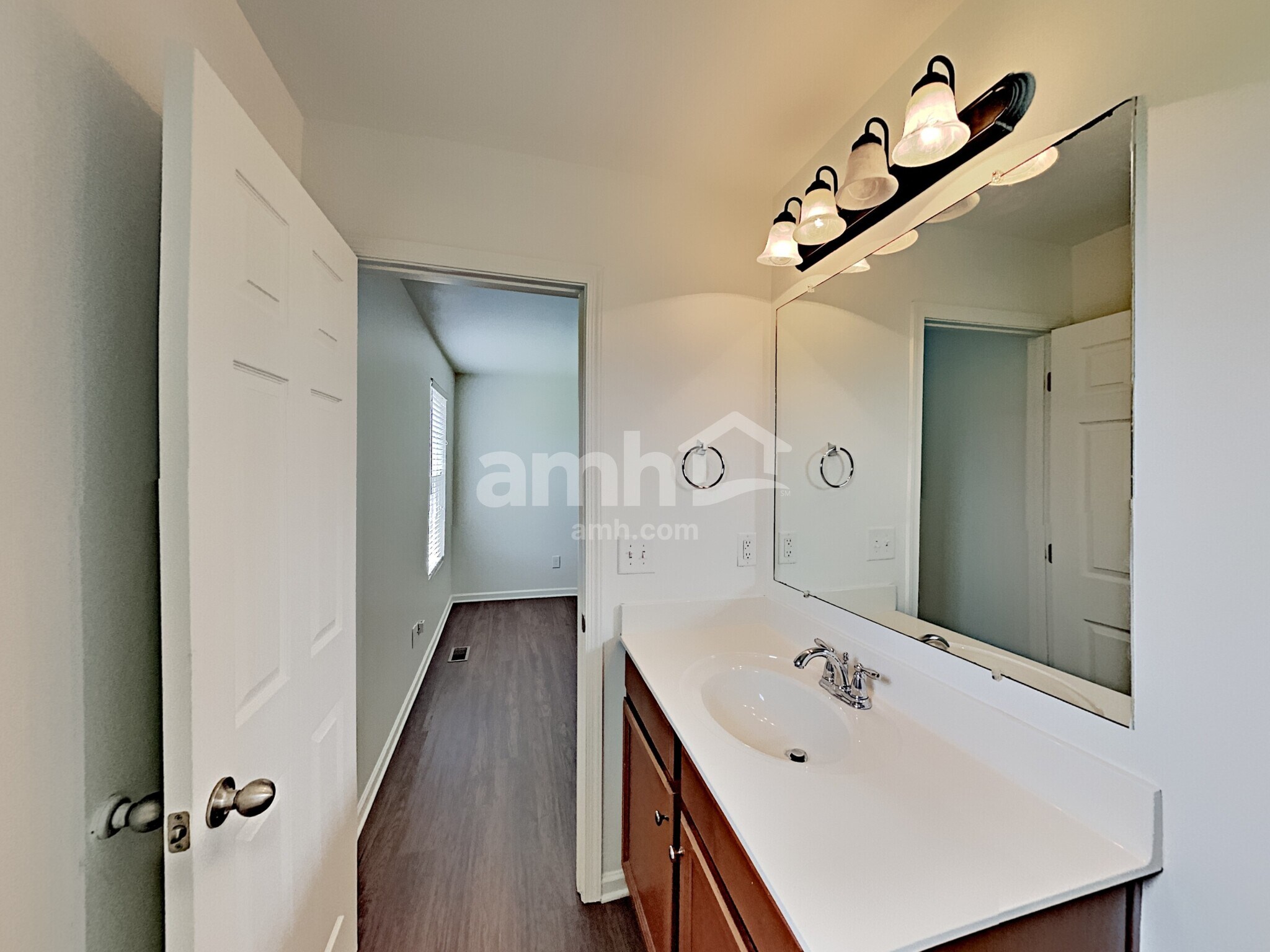 Building Photo - 1208 Scarcroft Ln