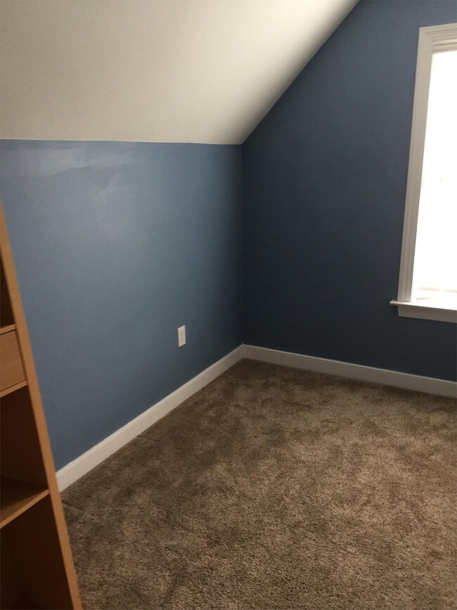 Building Photo - 1834 Rolfe Way