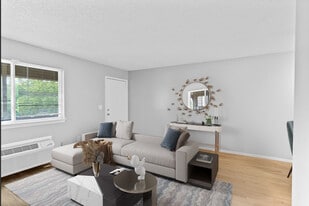 Building Photo - Fountainridge Apartments